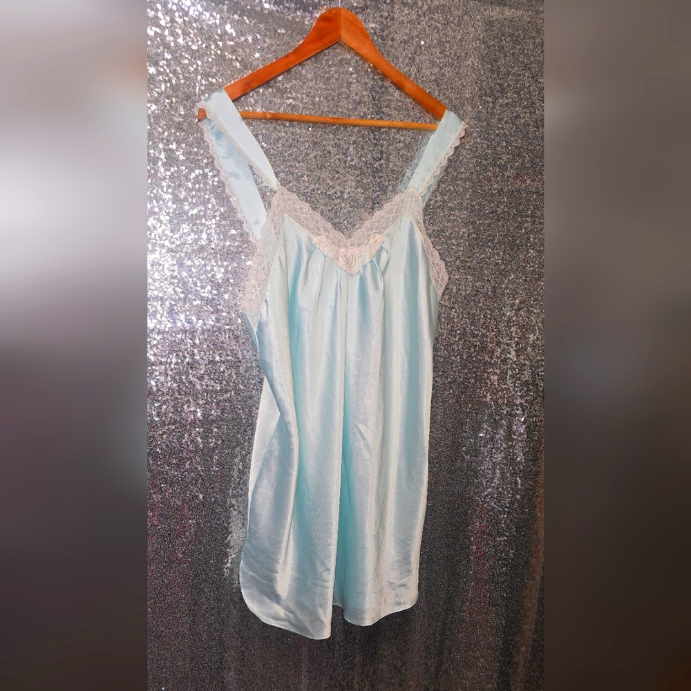 Barbizon Vintage Nightgown!